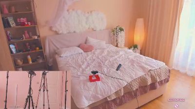 SadyeGuevarra live cam on Cam4