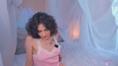 SadyeGuevarra live cam on Cam4
