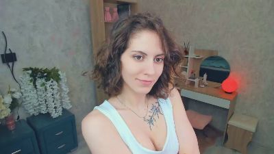 SadyeGuevarra live cam on Cam4