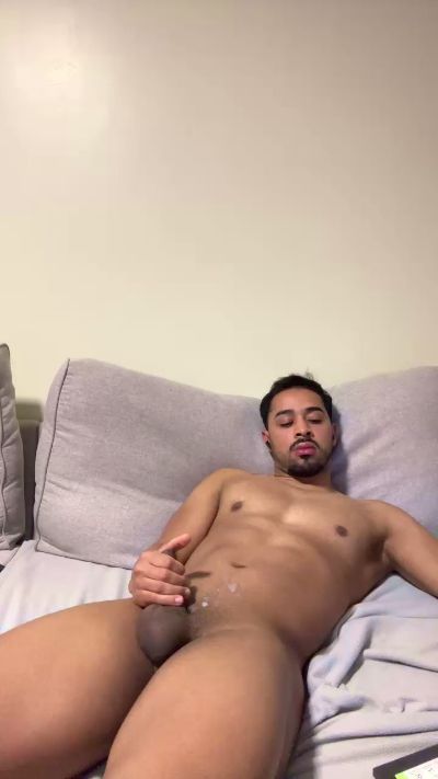 Safadodotado27 live cam on Cam4