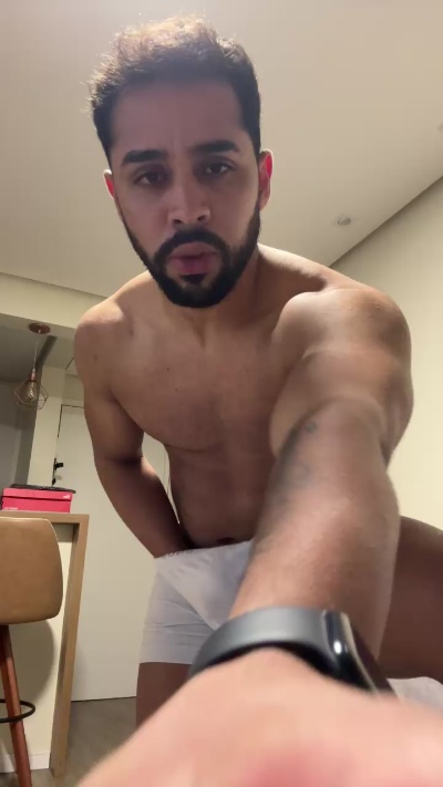 Safadodotado27 live cam on Cam4