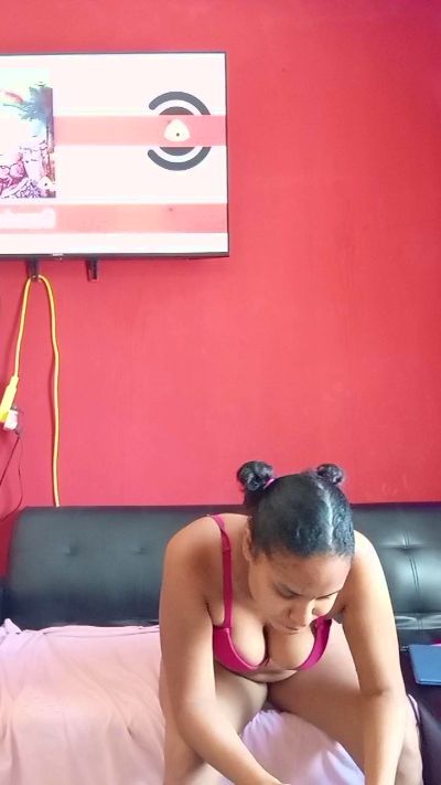 Saga2722 live cam on Cam4