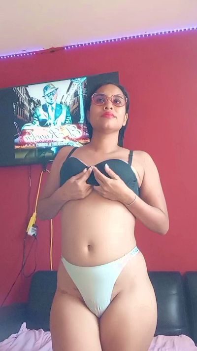 Sagata2223 live cam on Cam4
