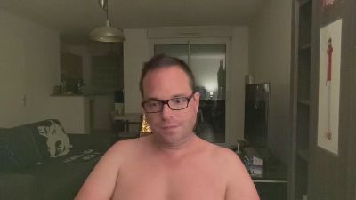 Sagradajuju1870 live cam on Cam4