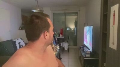 Sagradajuju1870 live cam on Cam4