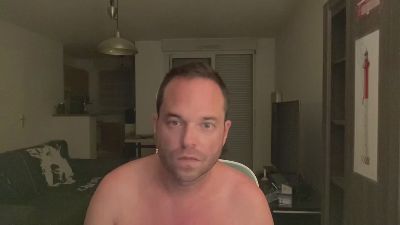 Sagradajuju1870 live cam on Cam4