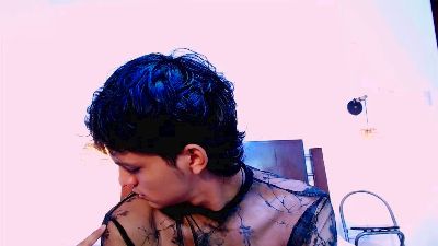 SahirCharm1 live cam on Cam4