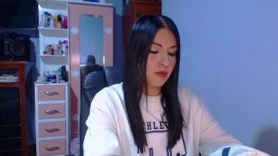 Sahotlove1_ live cam on Cam4