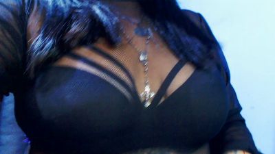 Sahotlove1_ live cam on Cam4