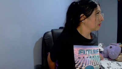 Sahotlove1_ live cam on Cam4