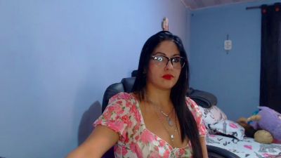 Sahotlove1_ live cam on Cam4
