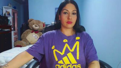 Sahotlove1_ live cam on Cam4
