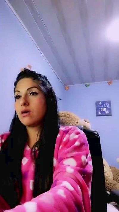 Sahotlove1_ live cam on Cam4