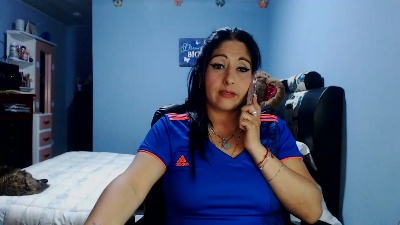 Sahotlove1_ live cam on Cam4