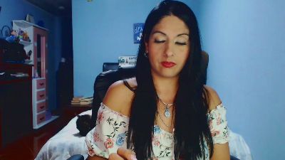 Sahotlove1_ live cam on Cam4