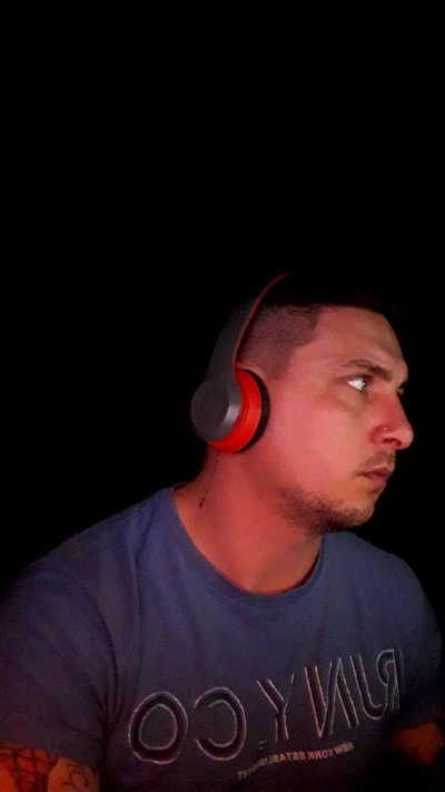 Saimonsalo live cam on Cam4