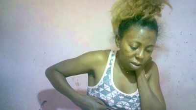 Sairah28 live cam on Cam4