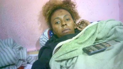 Sairah28 live cam on Cam4