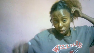 Sairah28 live cam on Cam4