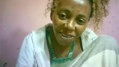 Sairah28 live cam on Cam4