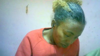 Sairah28 live cam on Cam4