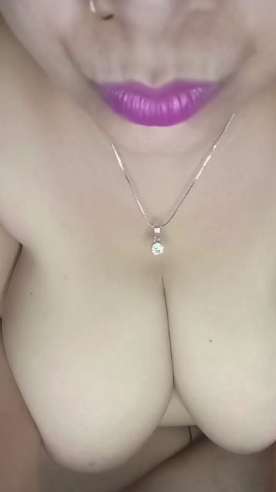 Sajida36 live cam on Cam4