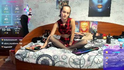 SakuraUchiha live cam on Cam4