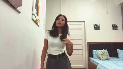 SalinaAbedelah live cam on Cam4