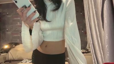 SalleyGoertz live cam on Cam4