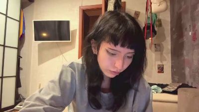 SalleyGoertz live cam on Cam4