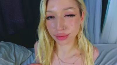 SallyCha live cam on Cam4