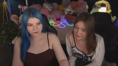 SallyyMoon live cam on Cam4