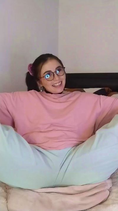 Salma_Tori live cam on Cam4
