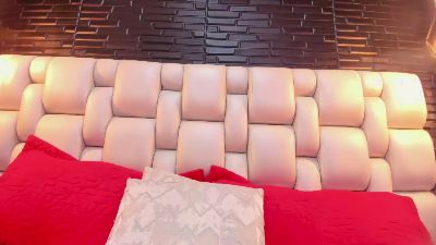 Salo_Heaven live cam on Cam4