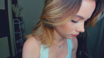 SalomeGouzalez live cam on Cam4
