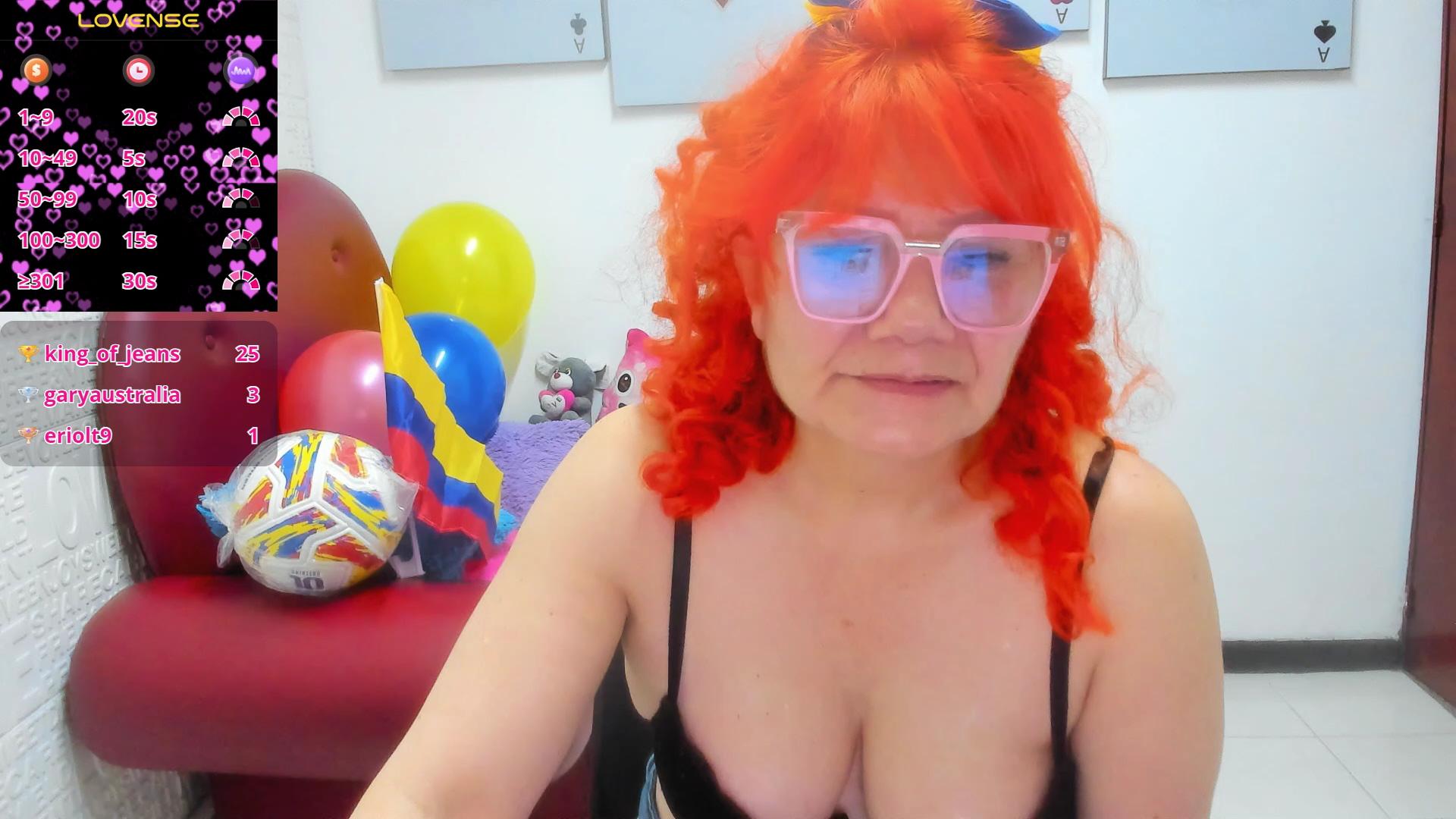 Salomediaz_ live cam on Cam4