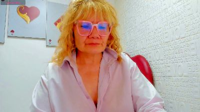 Salomediaz_ live cam on Cam4