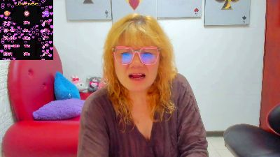 Salomediaz_ live cam on Cam4