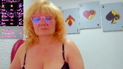 Salomediaz_ live cam on Cam4