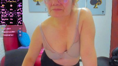 Salomediaz_ live cam on Cam4