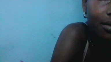 Saluna live cam on Cam4