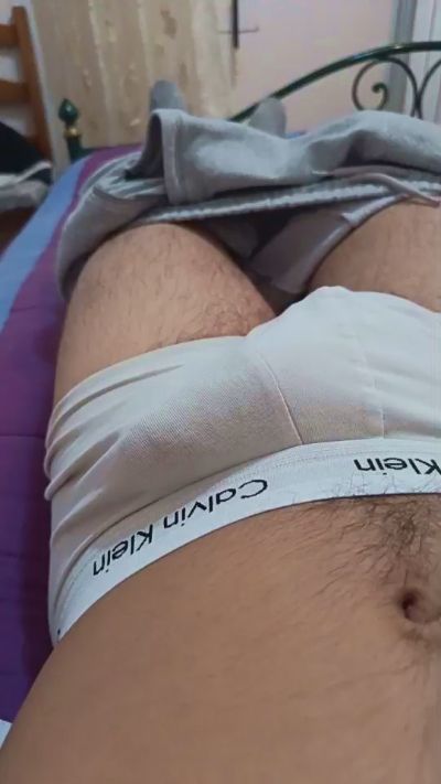 Salvatorekj04 live cam on Cam4