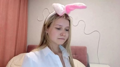 SamAccurso live cam on Cam4