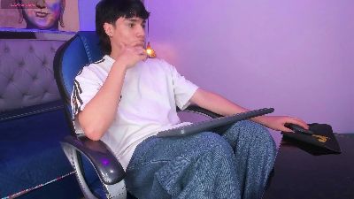 SamBlack_ live cam on Cam4