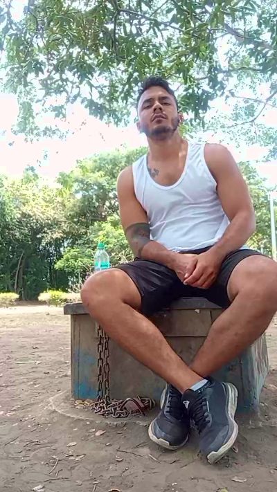 SamMartin_hot live cam on Cam4
