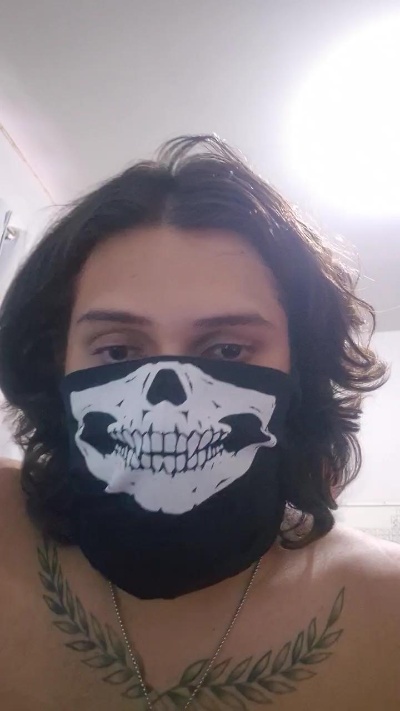 SamRiot live cam on Cam4