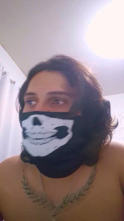 SamRiot live cam on Cam4