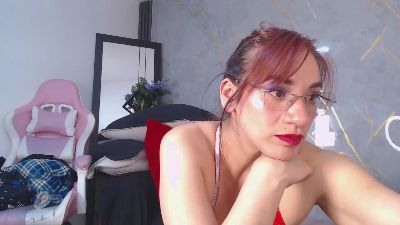 Samaanthaa1 live cam on Cam4