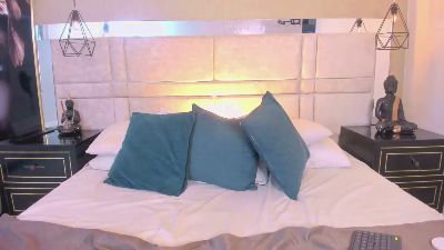 SamanthaDunss live cam on Cam4