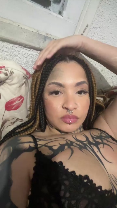 SamanthaVersace live cam on Cam4